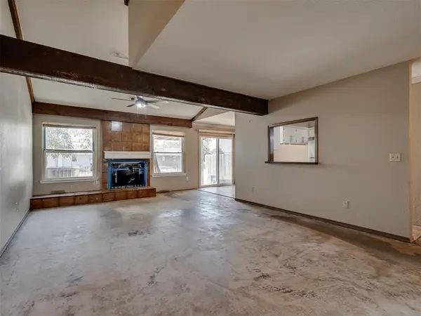 5838 Hefner Village CT, Oklahoma City, OK 73162