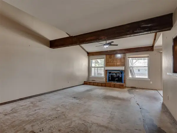 5838 Hefner Village CT, Oklahoma City, OK 73162