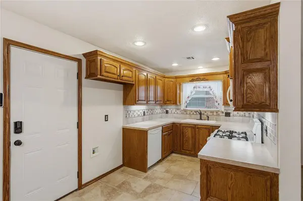 612 Moraine AVE, Midwest City, OK 73130