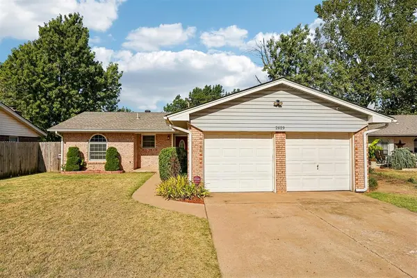2629 N Markwell AVE, Bethany, OK 73008