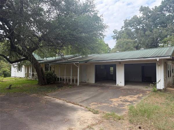 1822 N US Hwy 259 HWY, Broken Bow, OK 74728