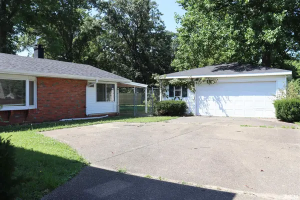 1508 SPRINGFIELD RD, East Peoria, IL 61611