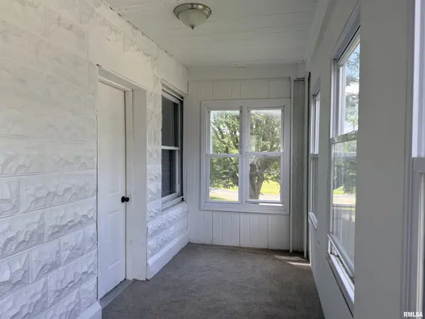 378 FULTON PL, Canton, IL 61520