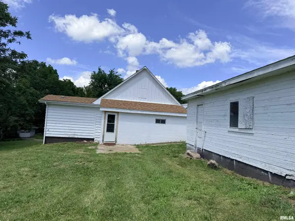 378 FULTON PL, Canton, IL 61520