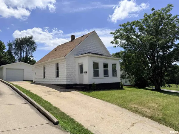 378 FULTON PL, Canton, IL 61520