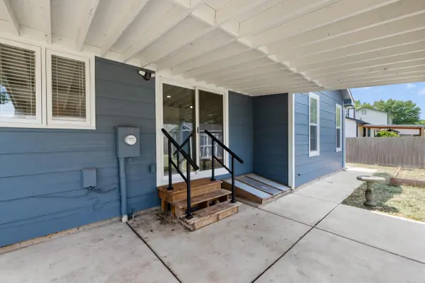 11810 W Pine St, Wichita, KS 67212