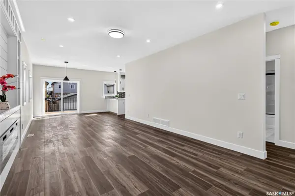 1211 Nightingale TERRACE, Saskatoon, SK S7L 7N5