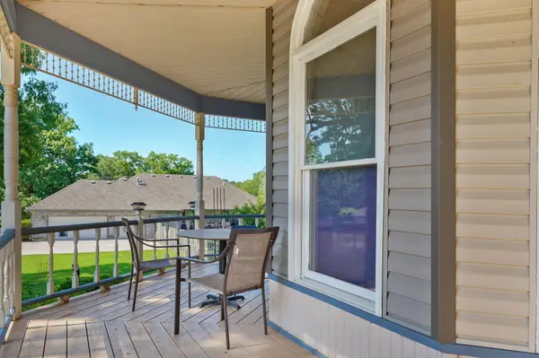 4967 S Buckingham LN, Springfield, MO 65810