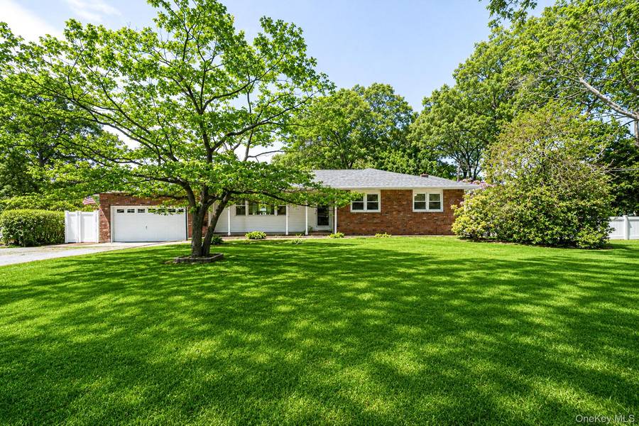 286 Boyle RD, Port Jefferson Station, NY 11776