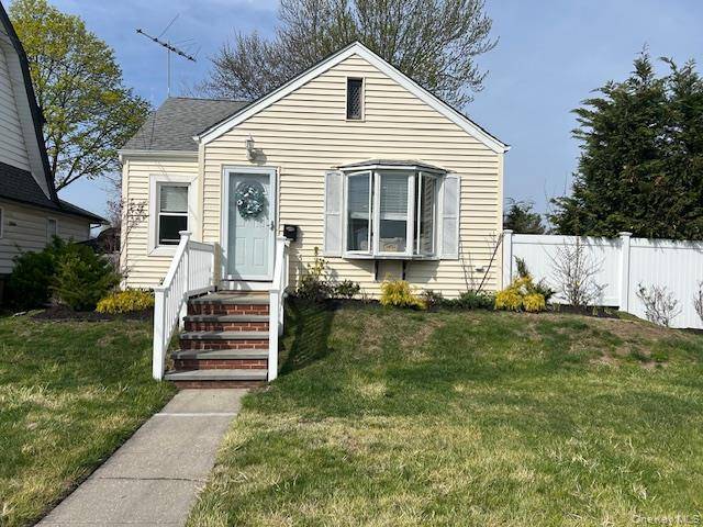 2984 Grand BLVD, Baldwin, NY 11510