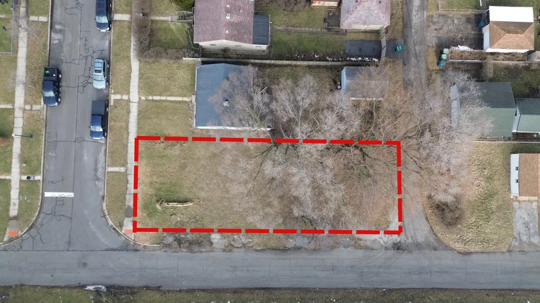 7627 Walnut AVE, Hammond, IN 46324