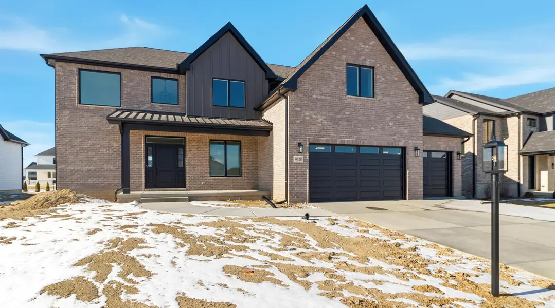 9575 Fescue DR, St. John, IN 46373