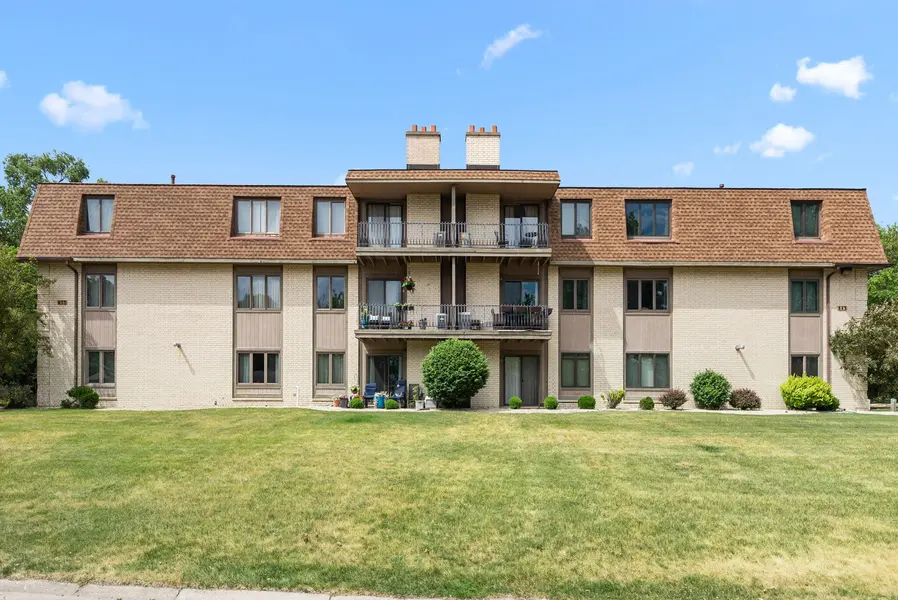 643 South ST #103, Munster, IN 46321