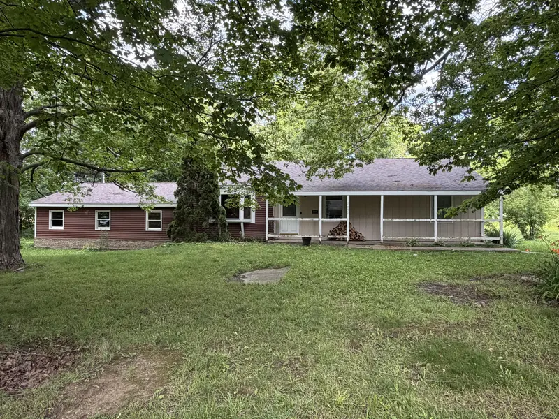 595 N 750, Hobart, IN 46342