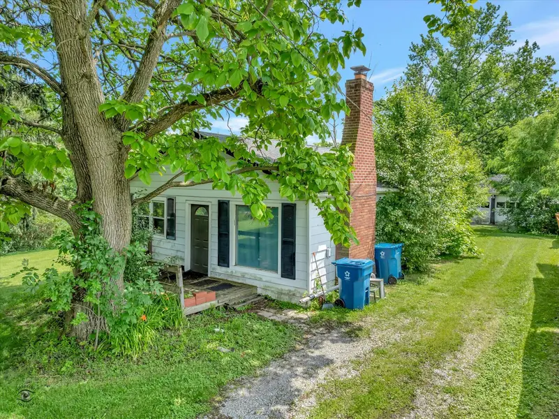 9409 W 77th AVE, Schererville, IN 46375