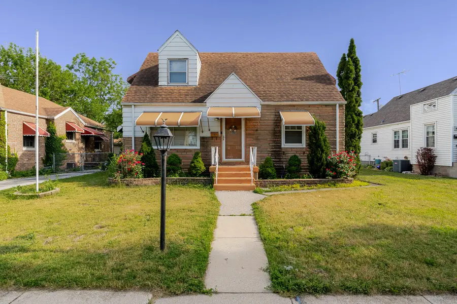 902 173rd ST, Hammond, IN 46324
