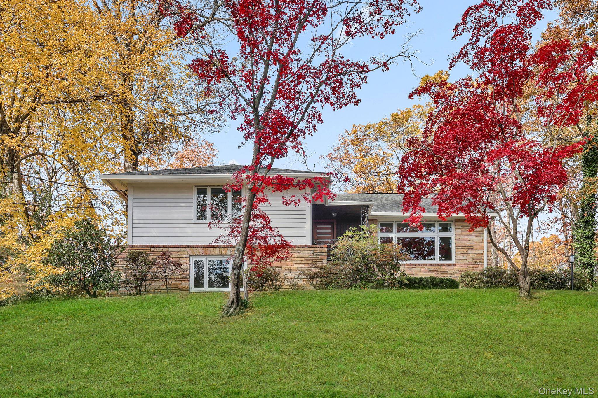 331 Old Colony RD, Hartsdale, NY 10530