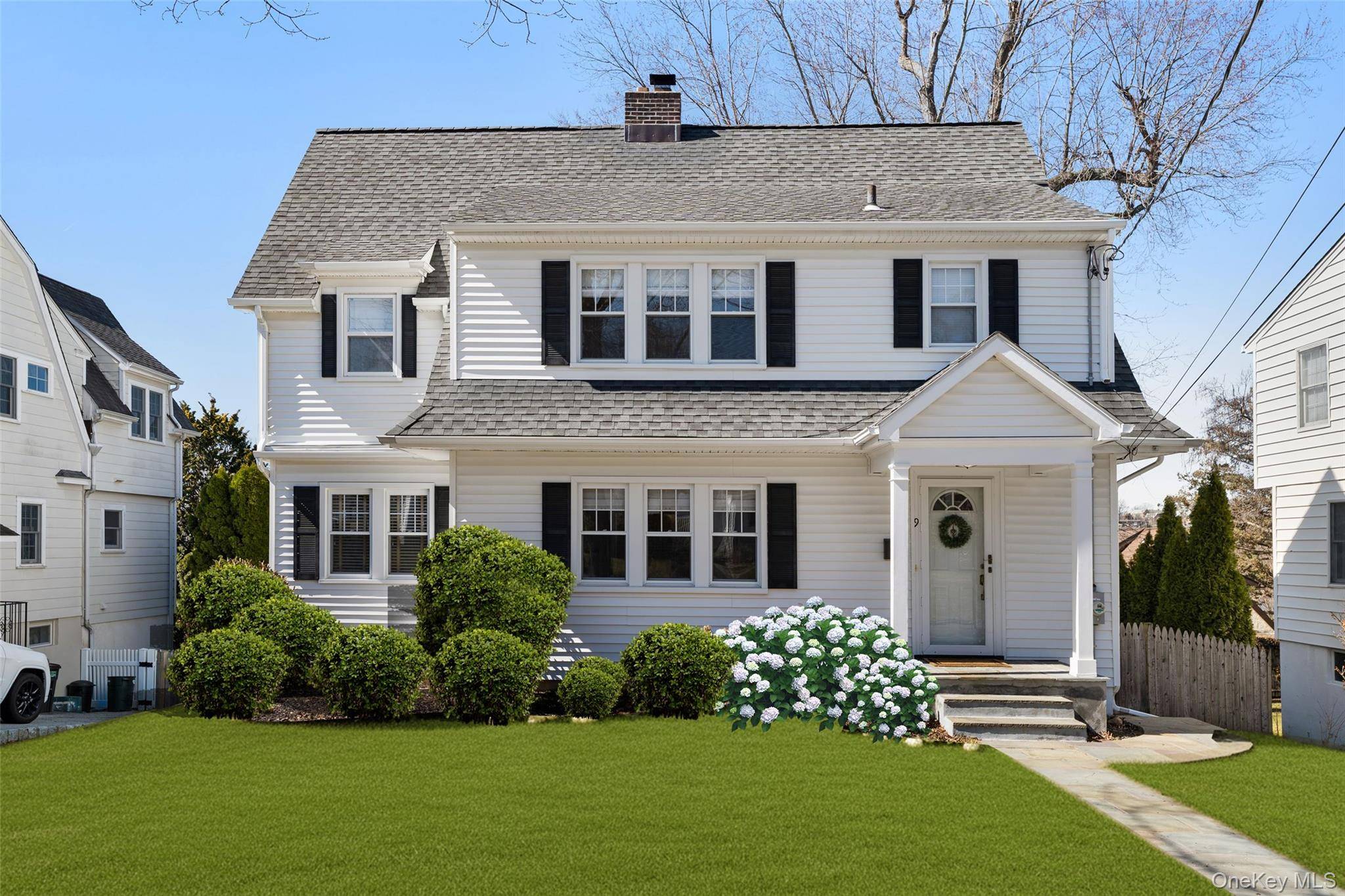 9 Rutgers PL, Scarsdale, NY 10583