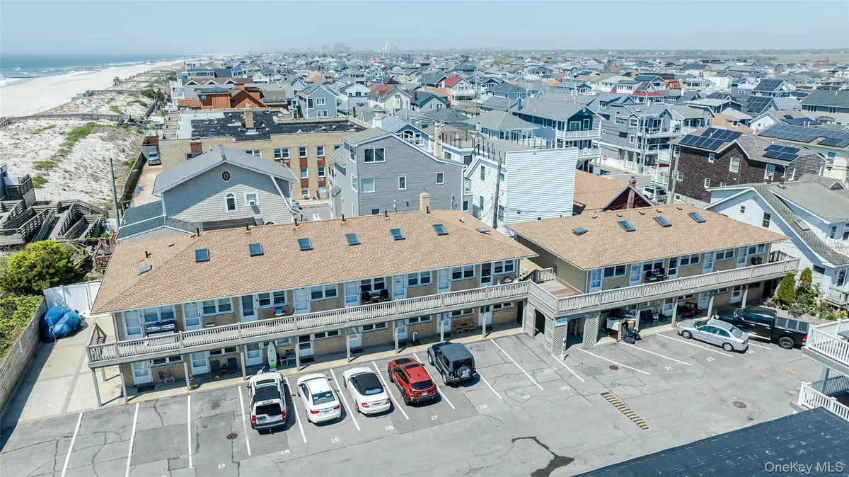 15 New Hampshire ST #17, Long Beach, NY 11561