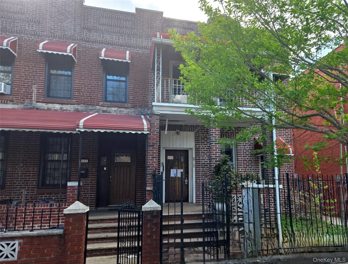 580 Chester ST, Brooklyn, NY 11212