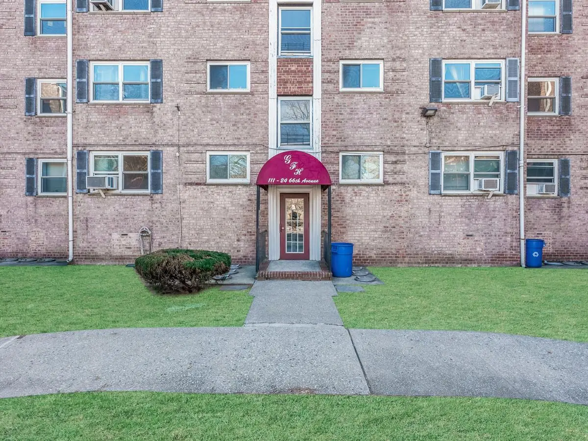 111-24 66th AVE #3A, Forest Hills, NY 11375