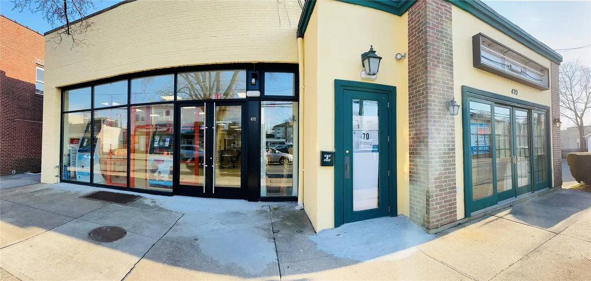 470-472 Westbury AVE, Carle Place, NY 11514