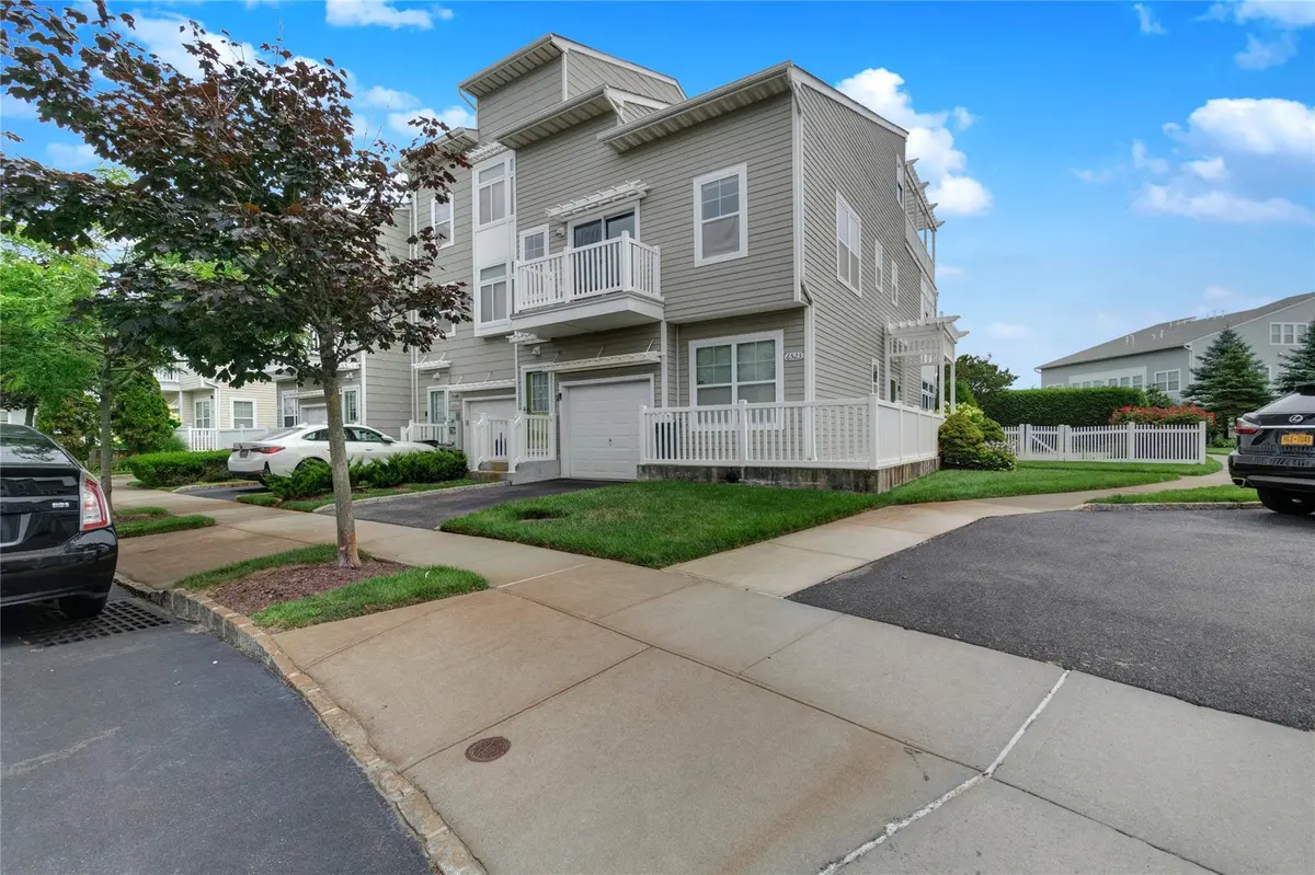 6523 Seaspray AVE, Arverne, NY 11692