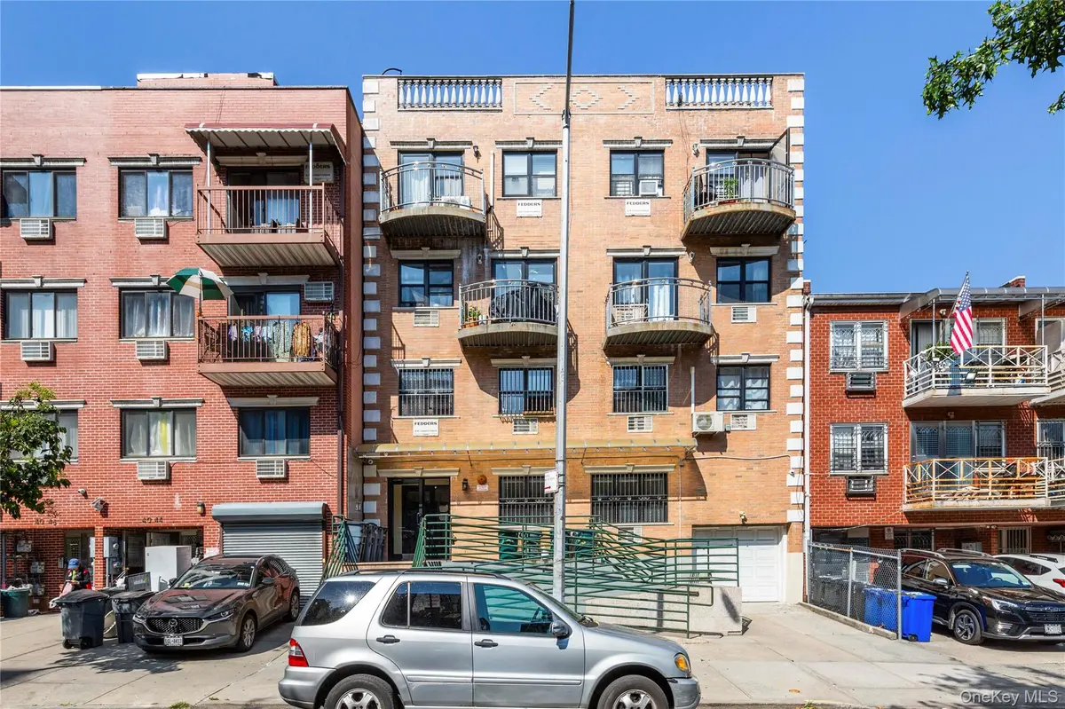 40-40 68th ST #1A, Woodside, NY 11377