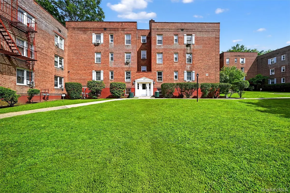 160 Ravine AVE #1D, Yonkers, NY 10701
