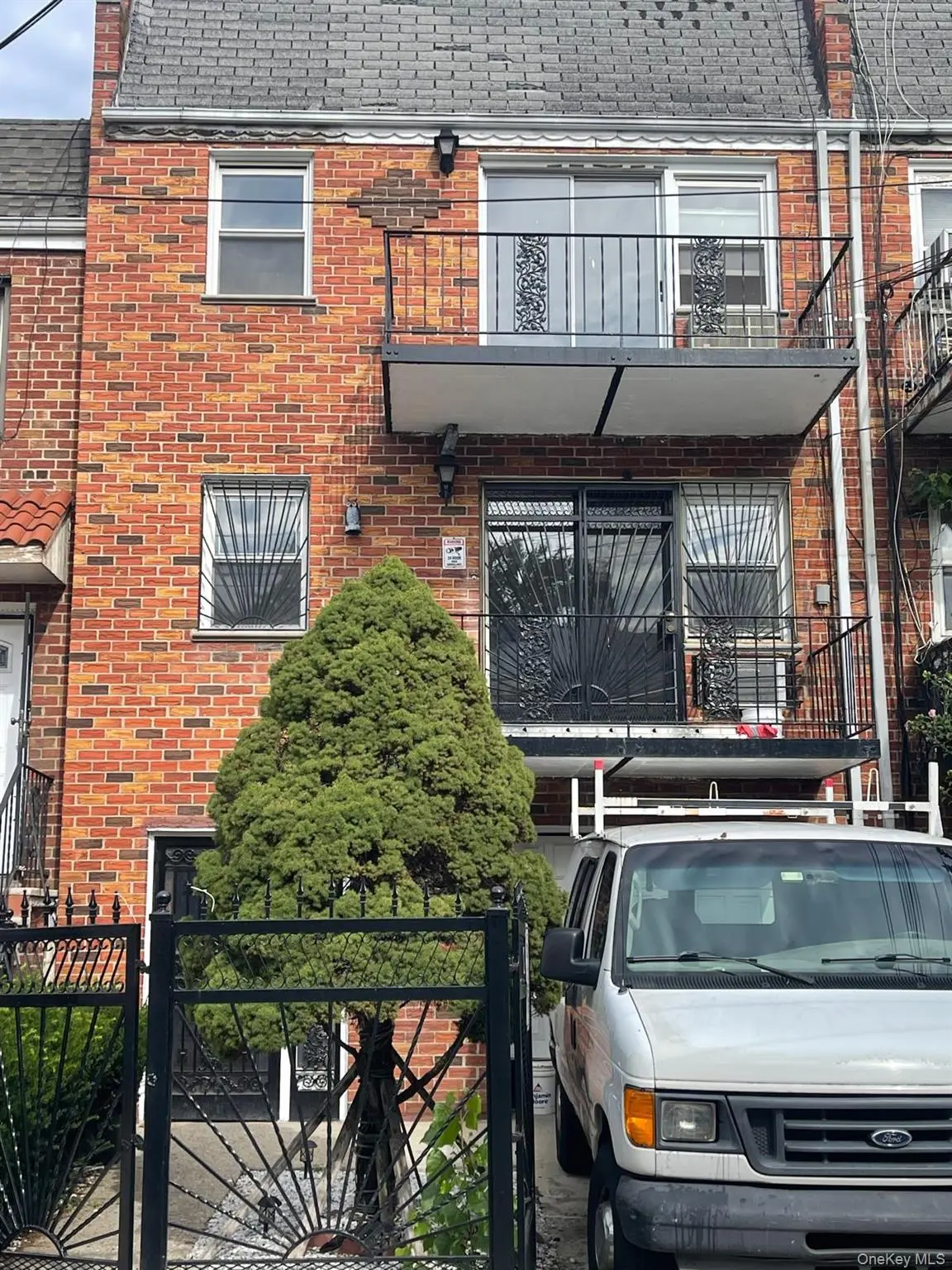 11021 55th AVE, Corona, NY 11368