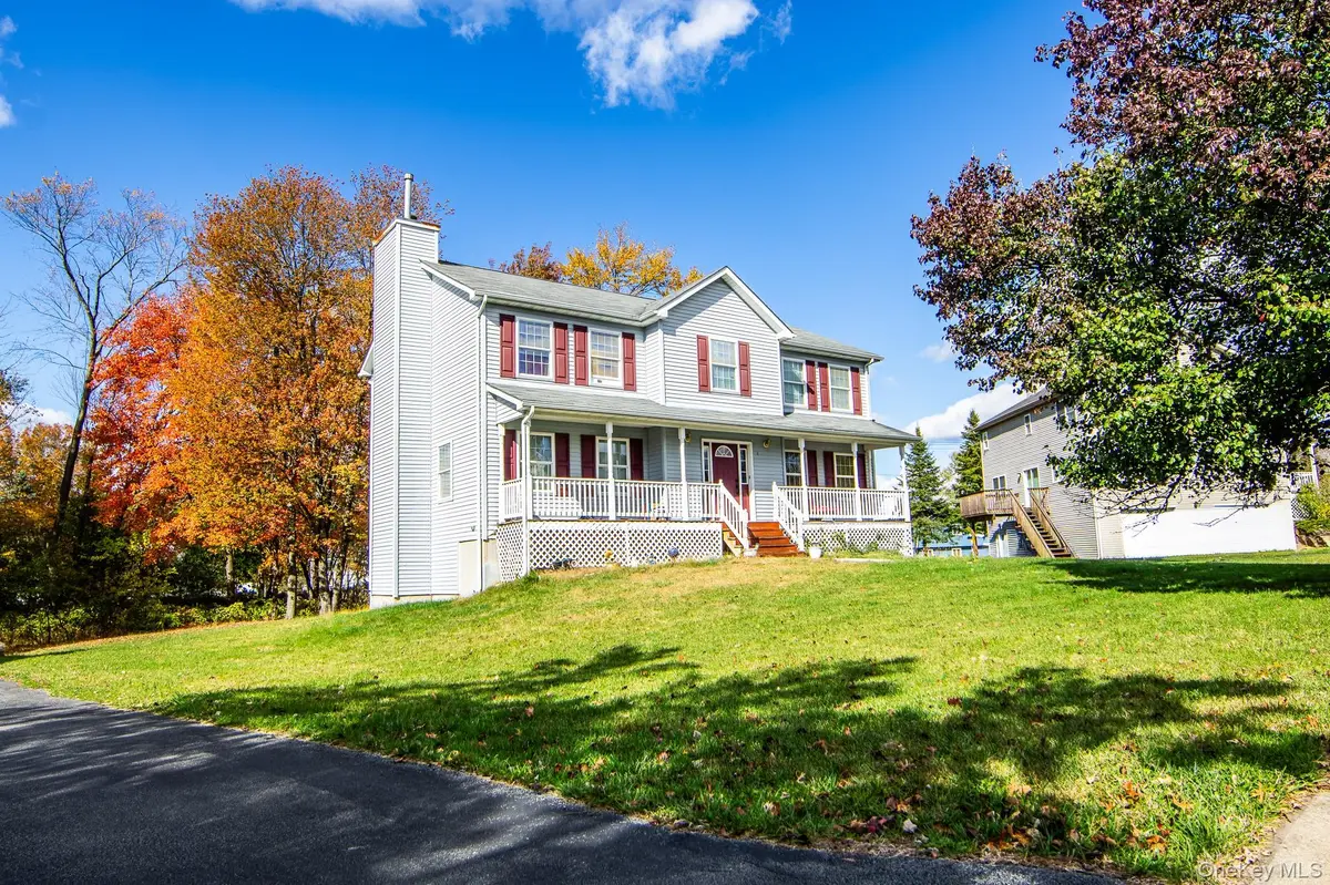 4 Wayne CT, Middletown, NY 10941