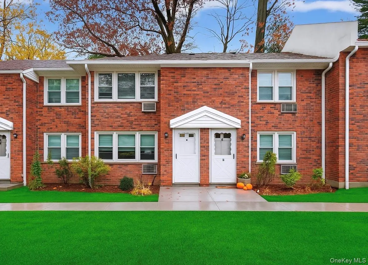 2710 South RD #B5, Poughkeepsie, NY 12601