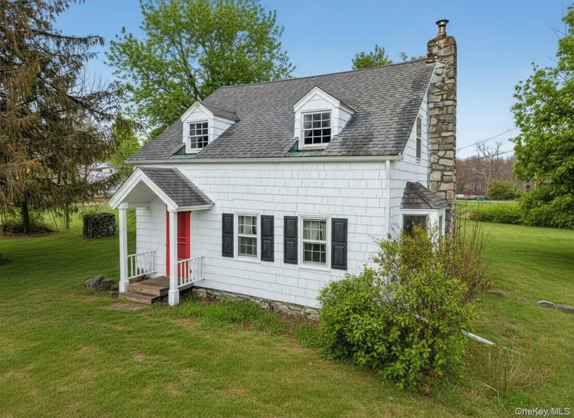 74 Onderdonk RD, Warwick, NY 10990
