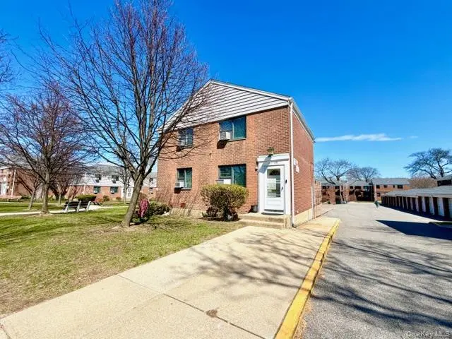 67-49 Bell BLVD #2, Bayside, NY 11364