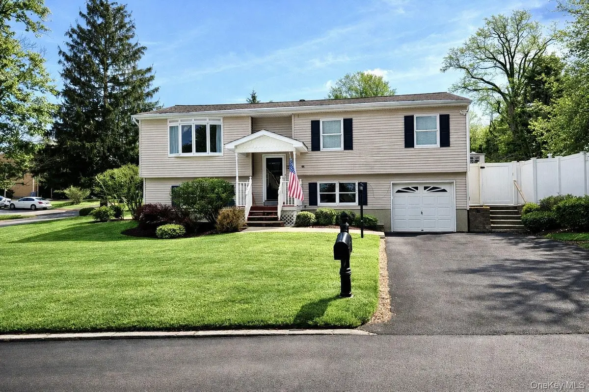 44 Roe AVE, Cornwall On Hudson, NY 12520