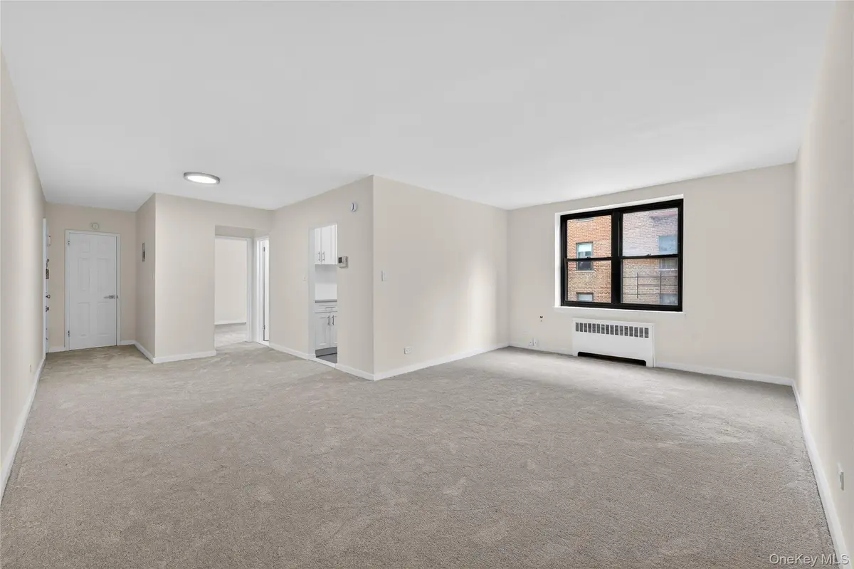 91-08 32nd AVE #E207, Jackson Heights, NY 11369