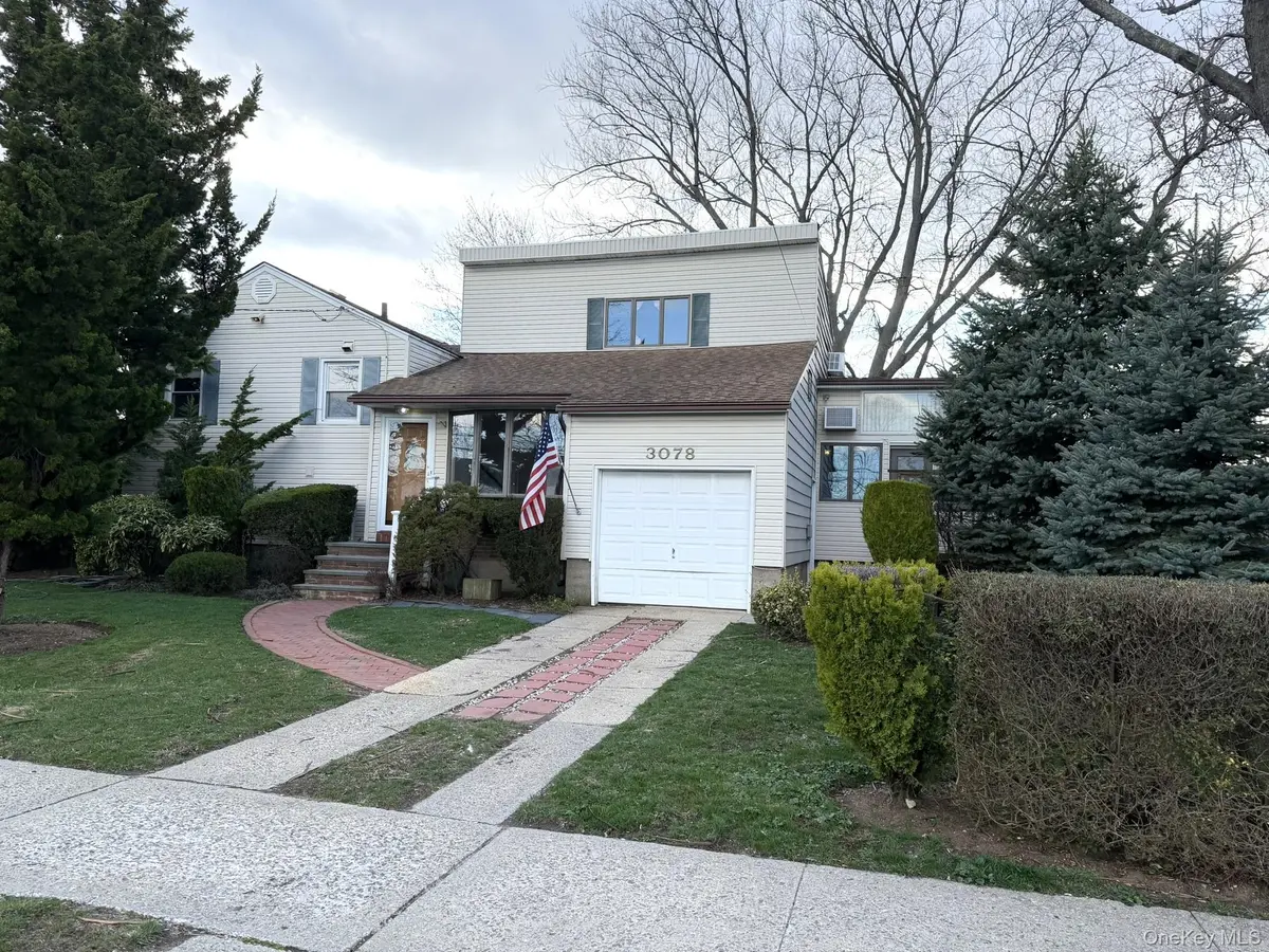 3078 Grand BLVD, Baldwin, NY 11510