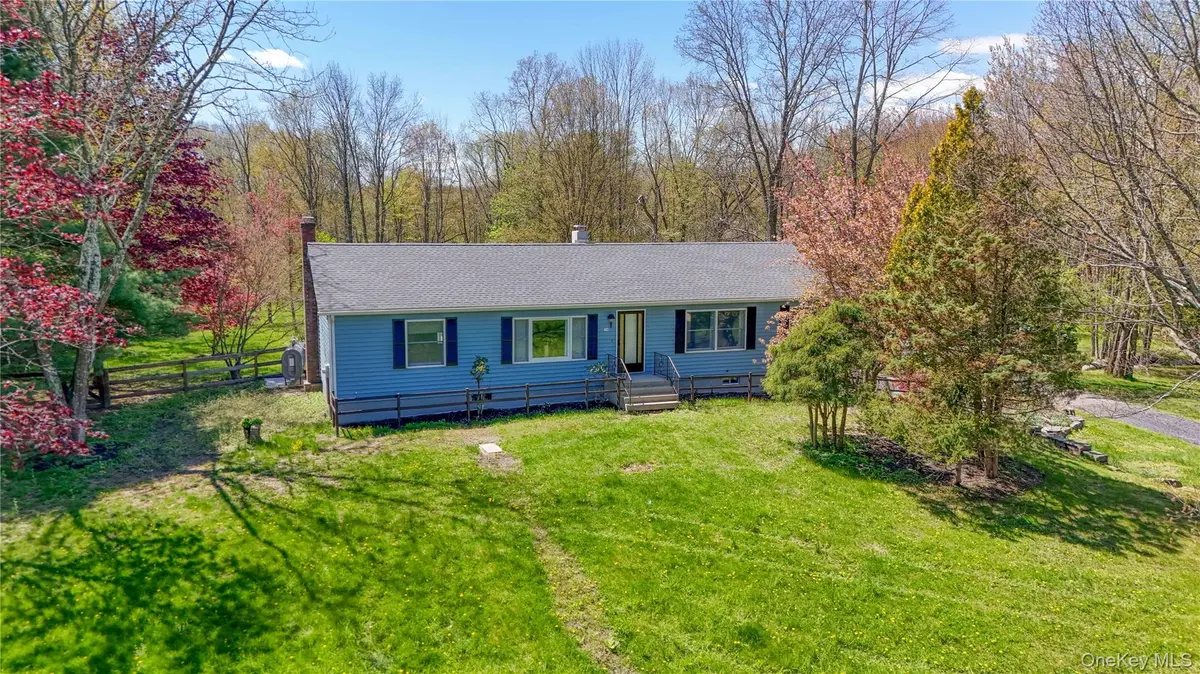 749 Eatontown RD, Port Jervis, NY 12771
