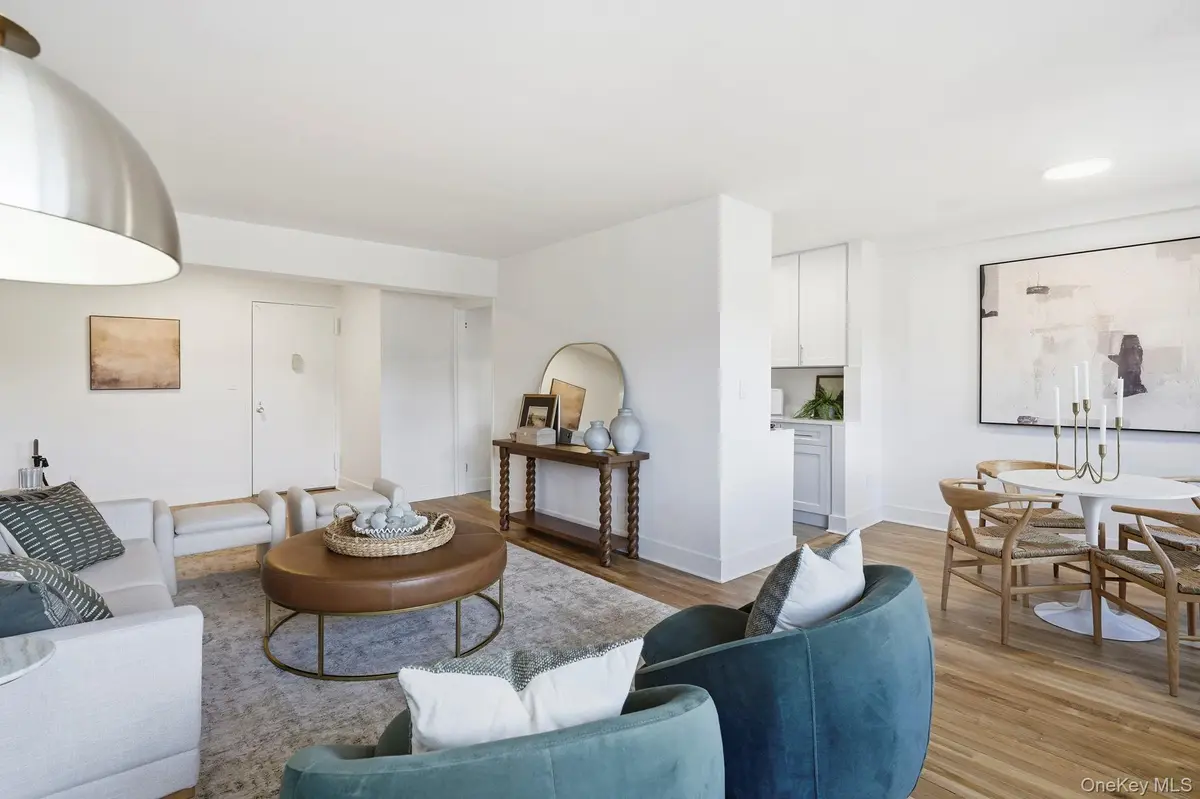 80 E Hartsdale AVE #518, Hartsdale, NY 10530