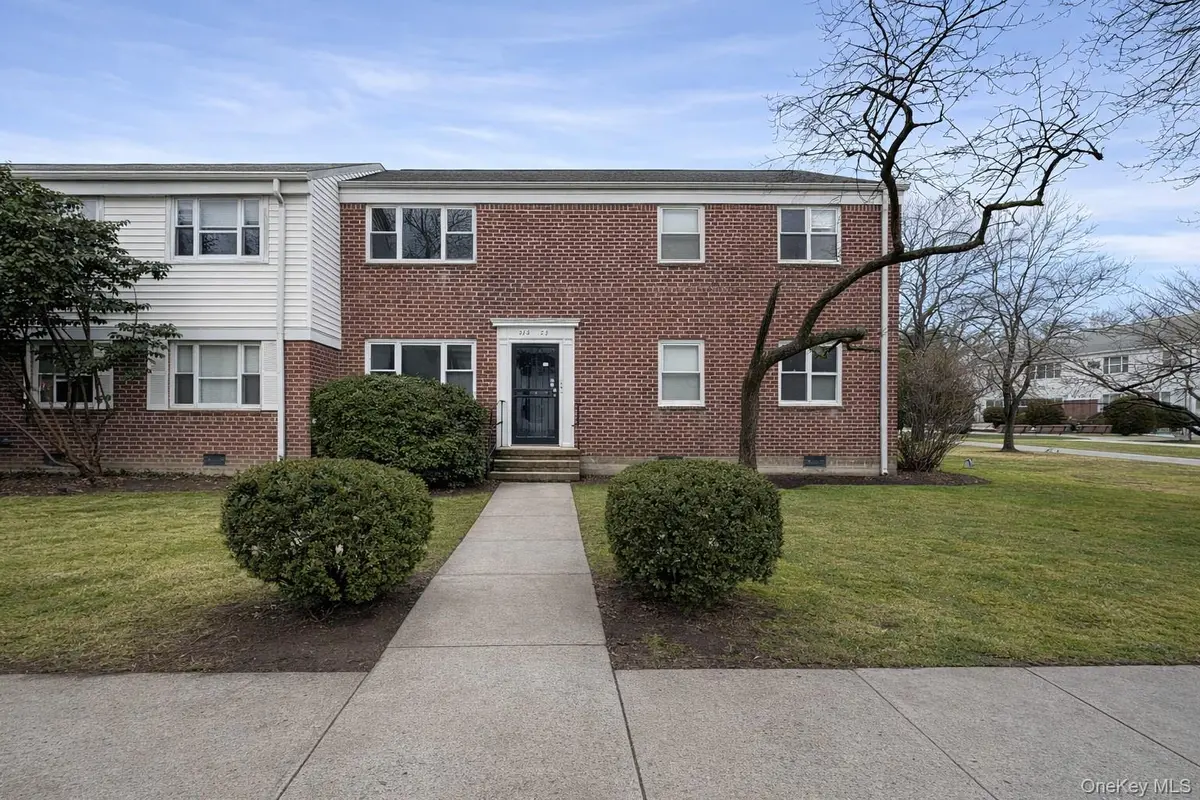 212-09 16 AVE #168, Bayside, NY 11360