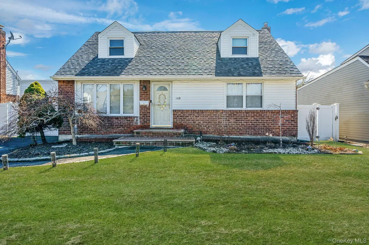 1708 Francis DR, East Meadow, NY 11554