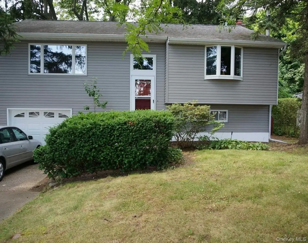 439 Broadway Greenlawn, Huntington, NY 11743
