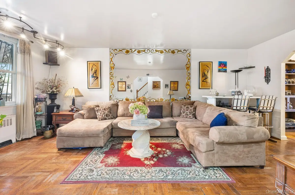 1529 Hammersley AVE, Bronx, NY 10469