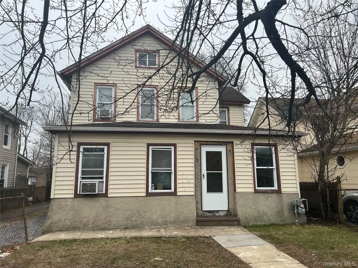 73 Raynor ST, Freeport, NY 11520