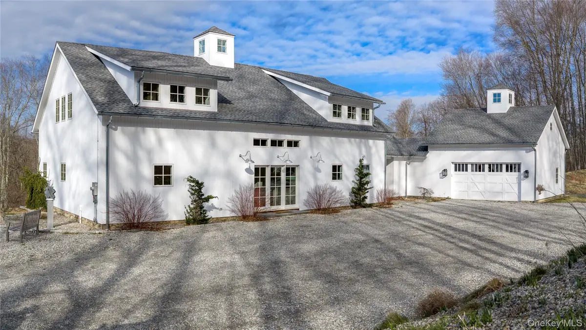 5 Upland Pastures RD, Call Listing Agent, CT 06784