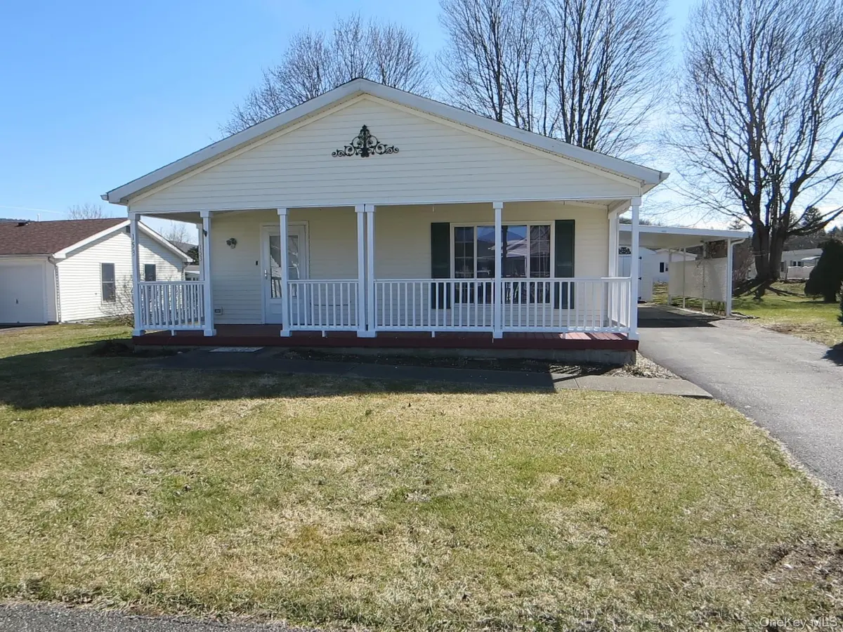 153 DOVE DR, Dover Plains, NY 12522