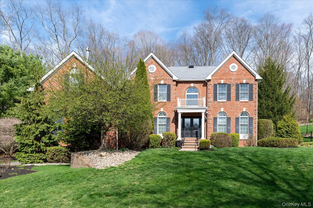 15 Hallocks RUN, Somers, NY 10589