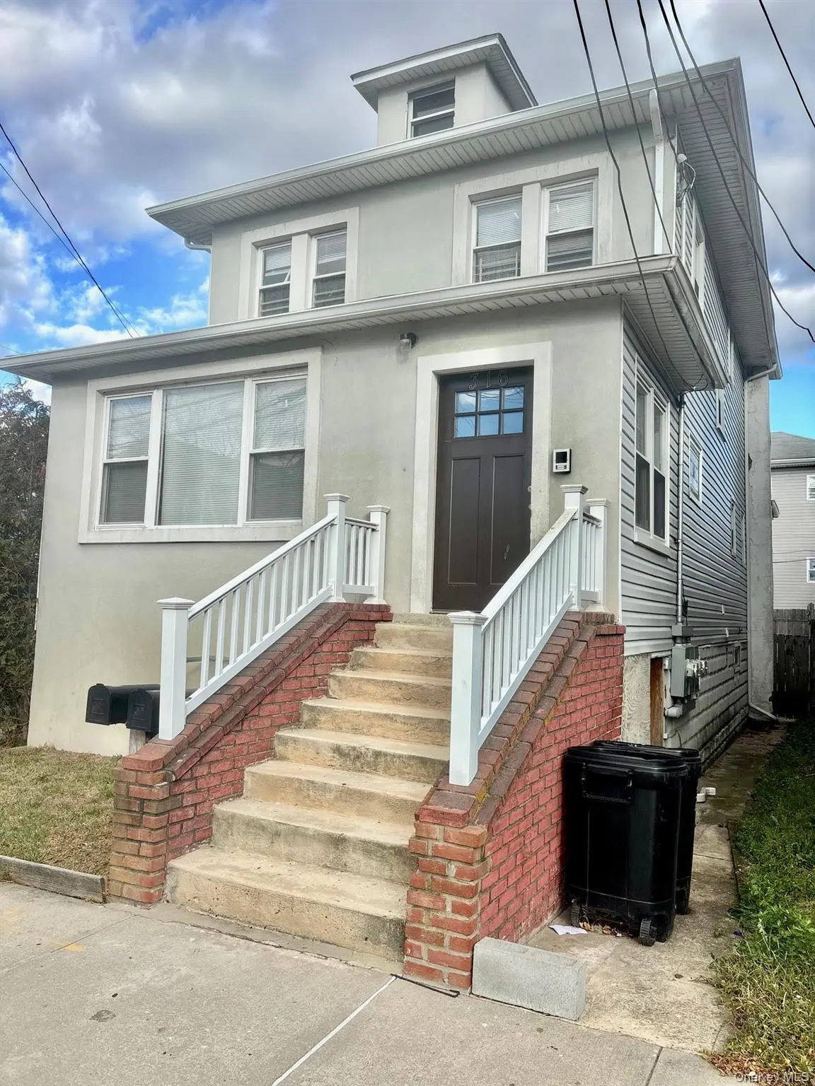 316 Beach 45th ST, Far Rockaway, NY 11691