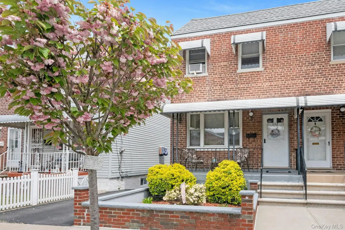 152 Meagher AVE, Bronx, NY 10465