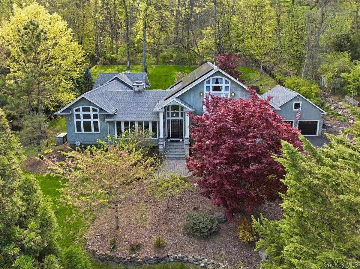 608 Palmer DR, Nyack, NY 10960